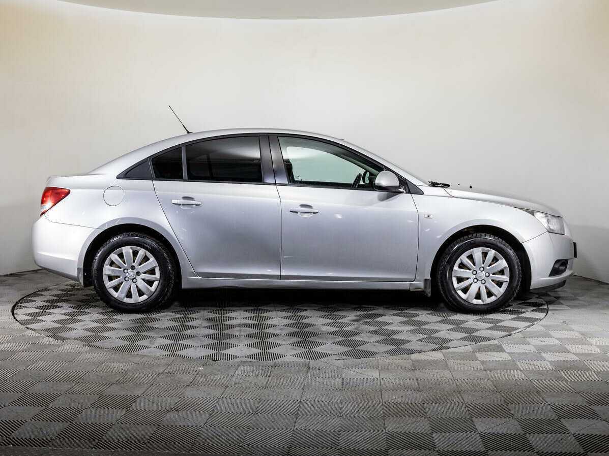 Chevrolet Cruze, 2012 - фото №4