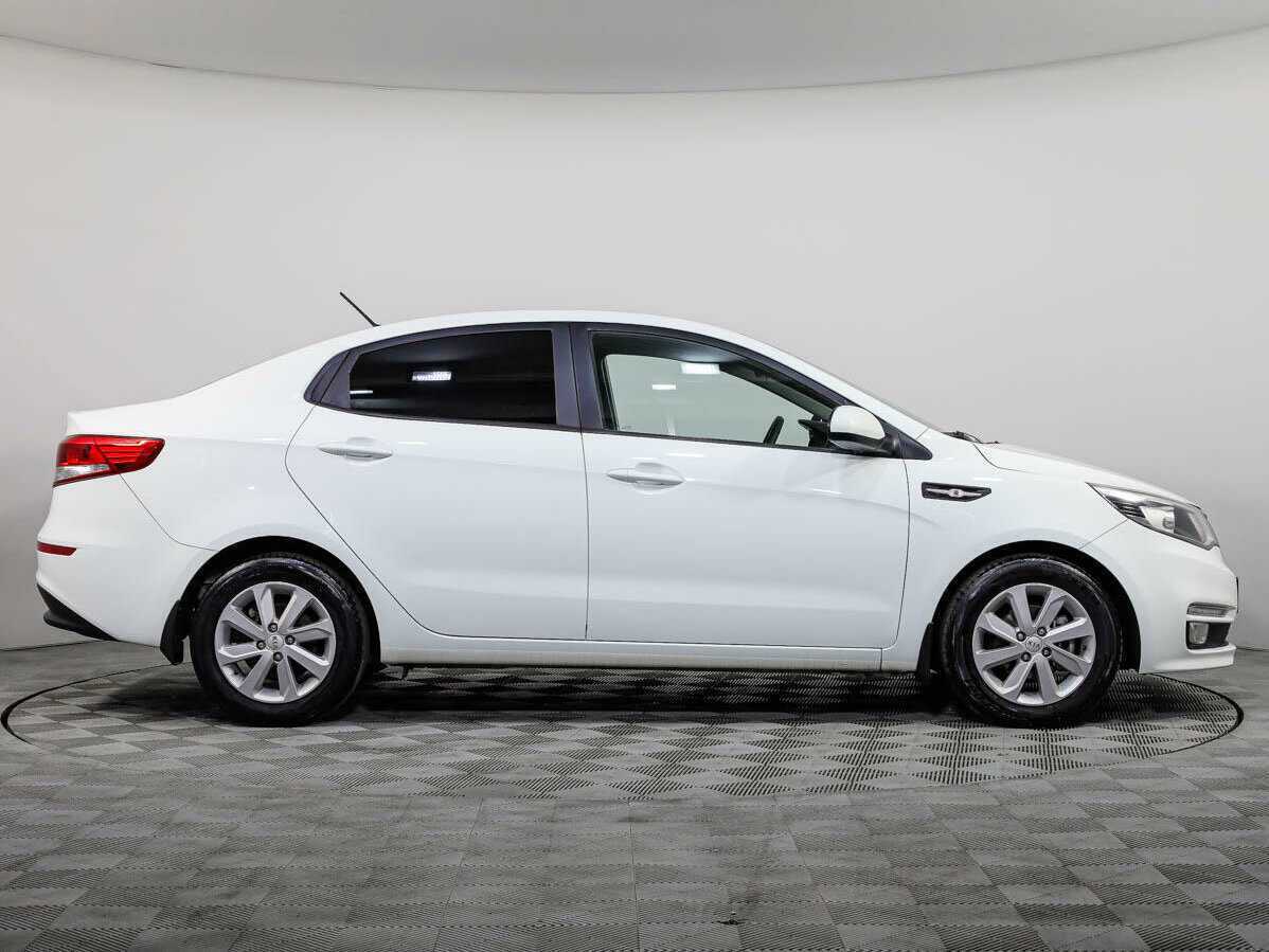 Kia Rio, 2016 - фото №3