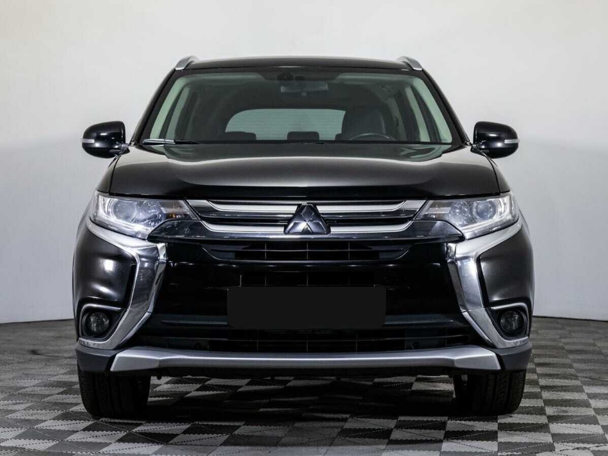 Mitsubishi Outlander, 2017 - фото №2