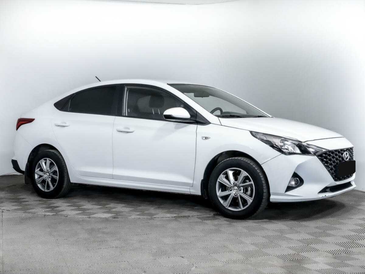 Hyundai Solaris, 2021 - фото №3