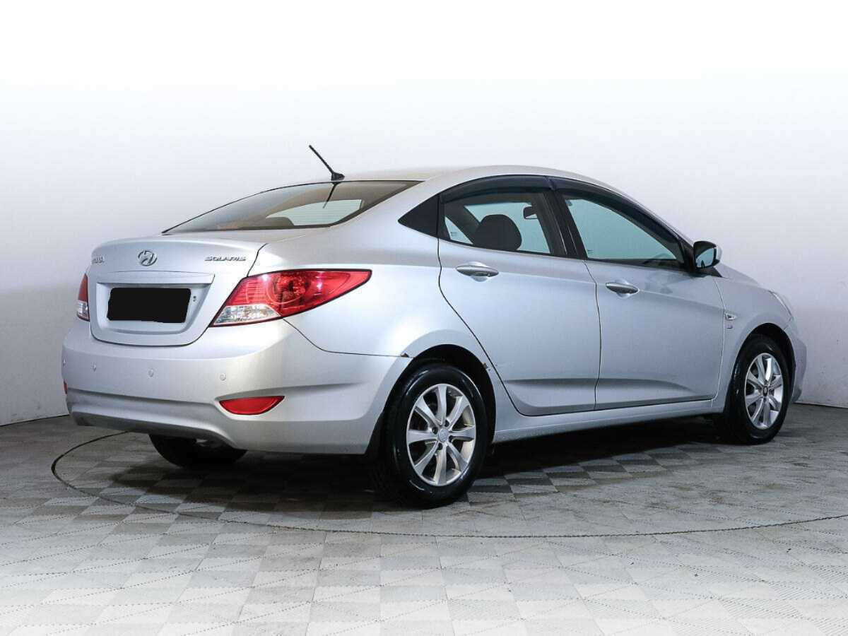Hyundai Solaris, 2012 - фото №4