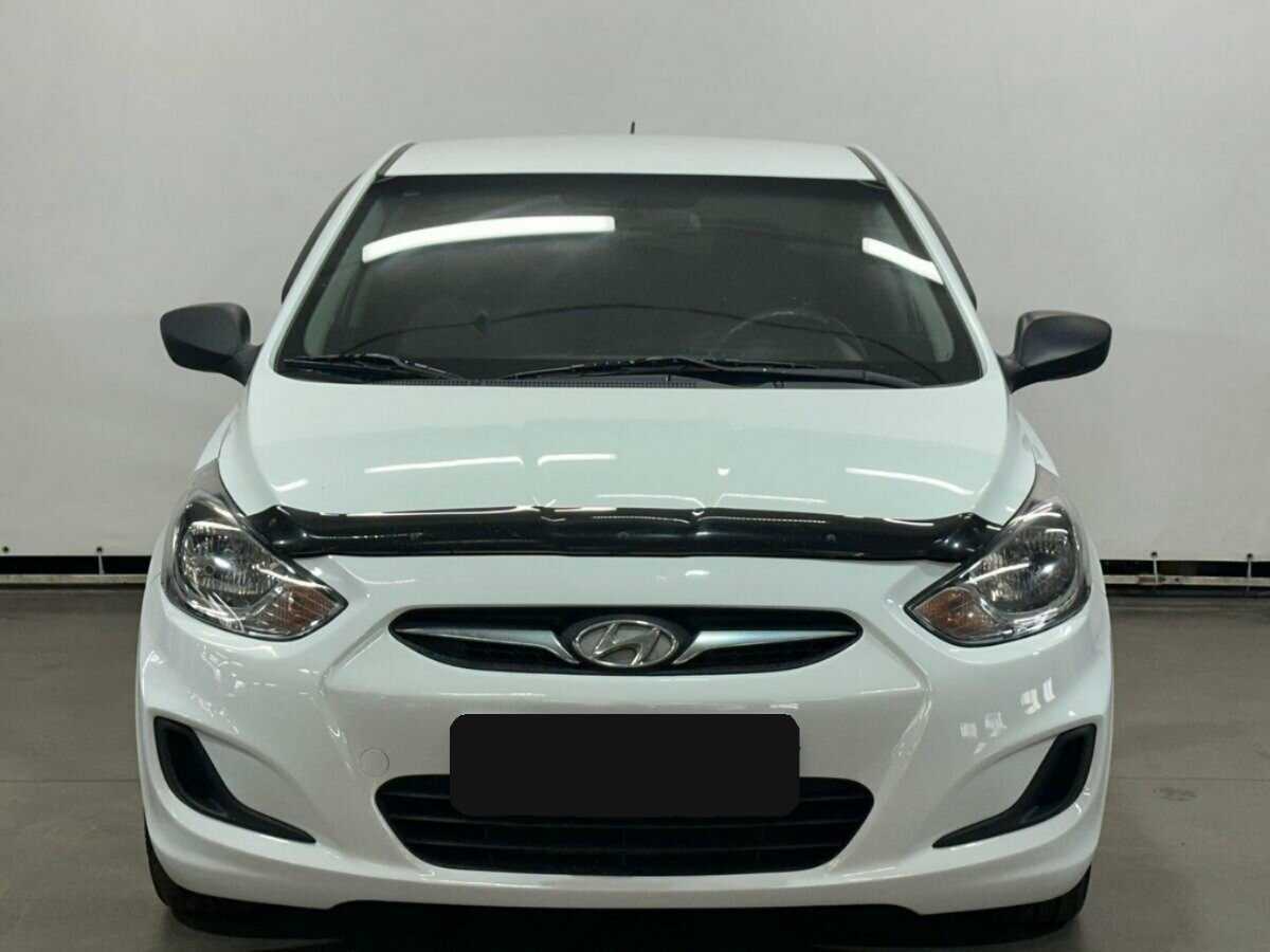 Hyundai Solaris, 2014 - фото №2