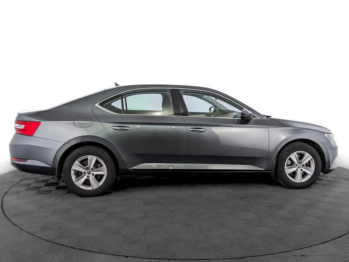 Skoda Superb, 2018 - фото №4