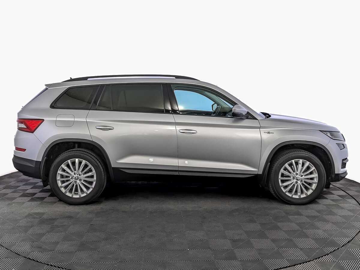 Skoda Kodiaq, 2021 - фото №4