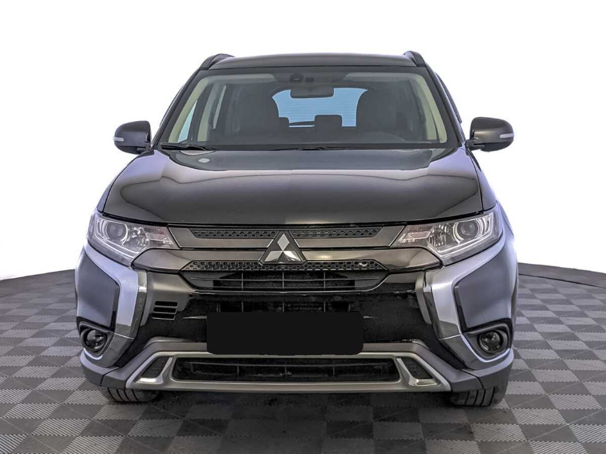 Mitsubishi Outlander, 2022 - фото №2