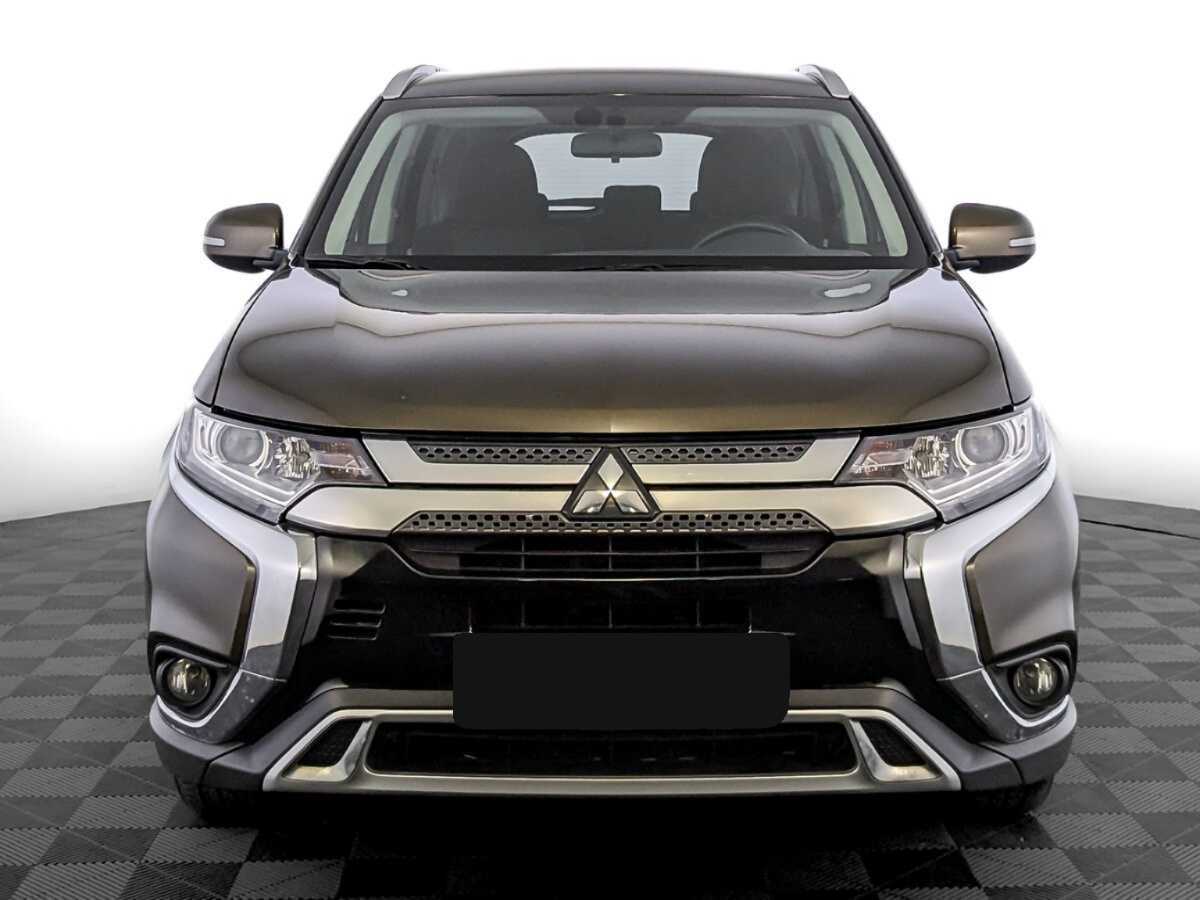 Mitsubishi Outlander, 2021 - фото №2