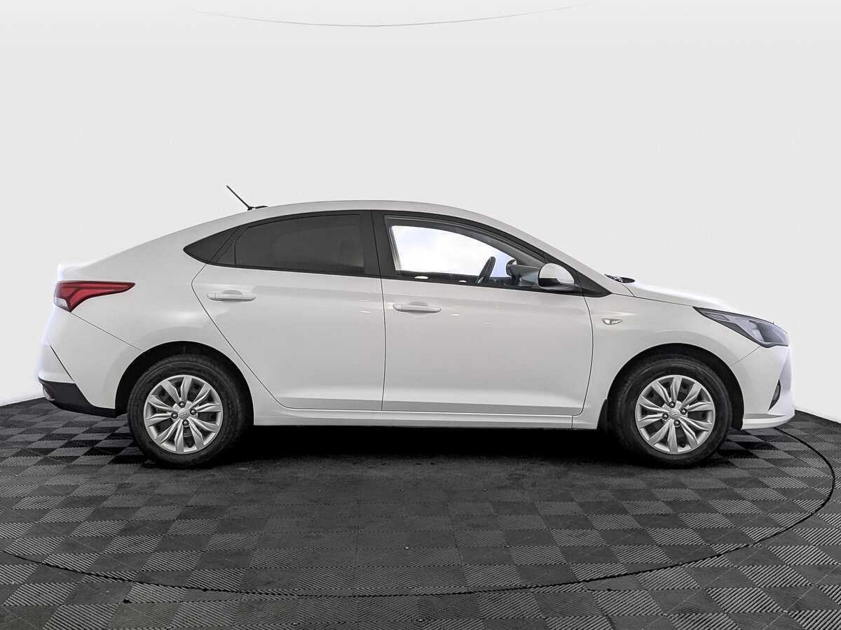 Hyundai Solaris, 2022 - фото №4