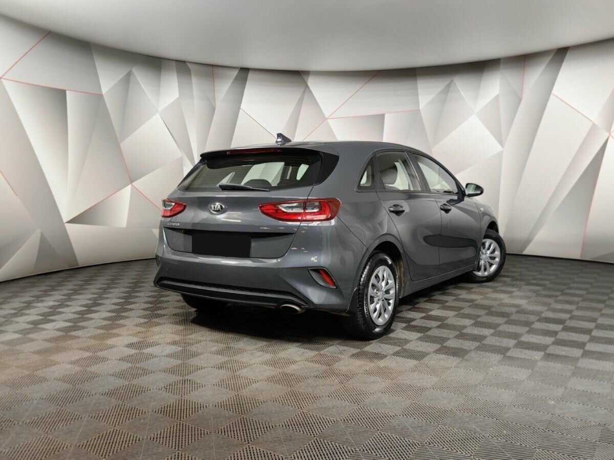 Kia Ceed, 2018 - фото №2
