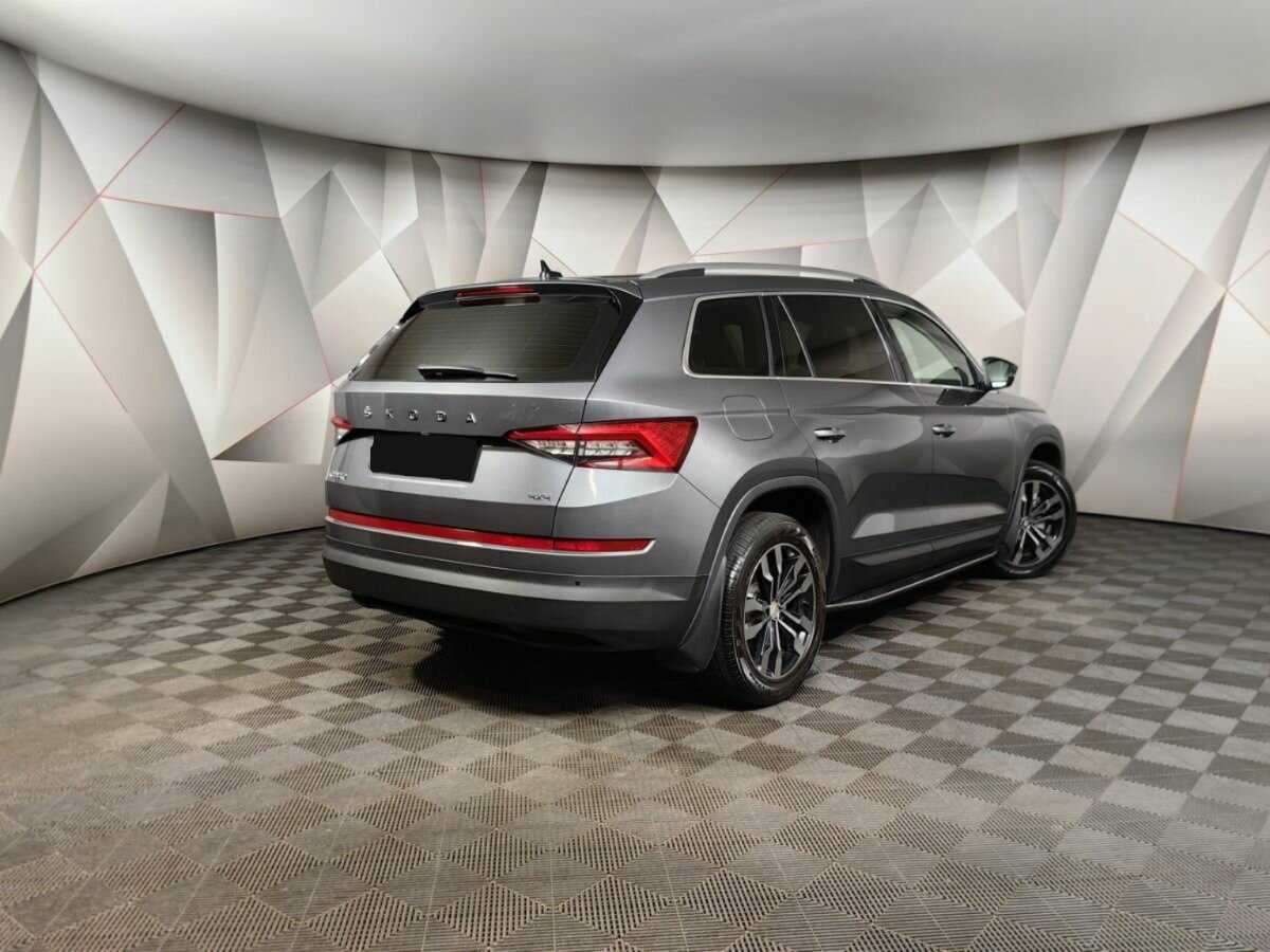 Skoda Kodiaq, 2021 - фото №2