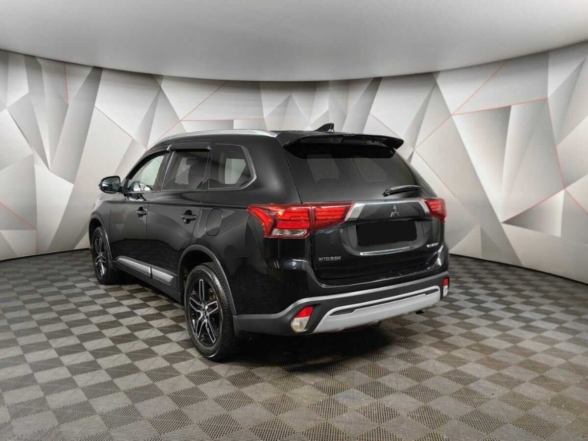 Mitsubishi Outlander, 2019 - фото №4