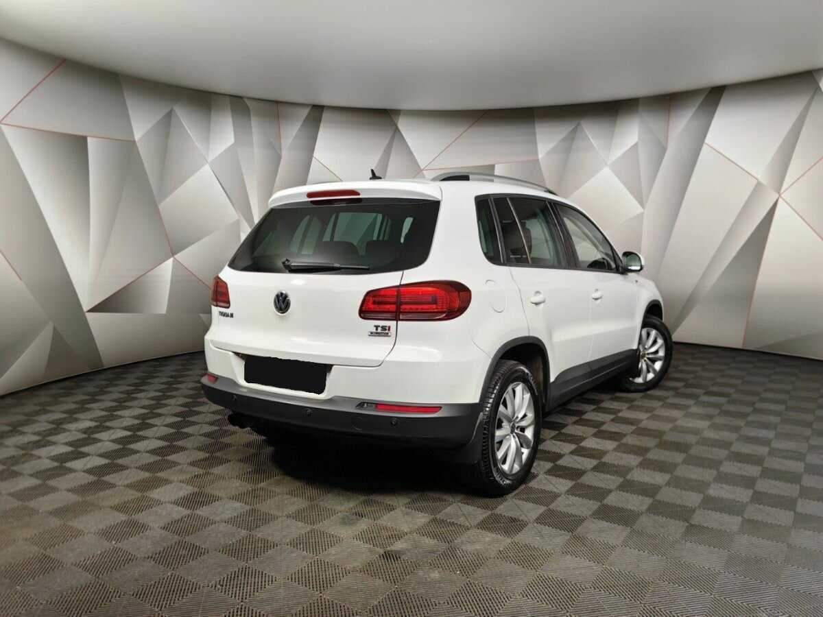 Volkswagen Tiguan, 2016 - фото №2