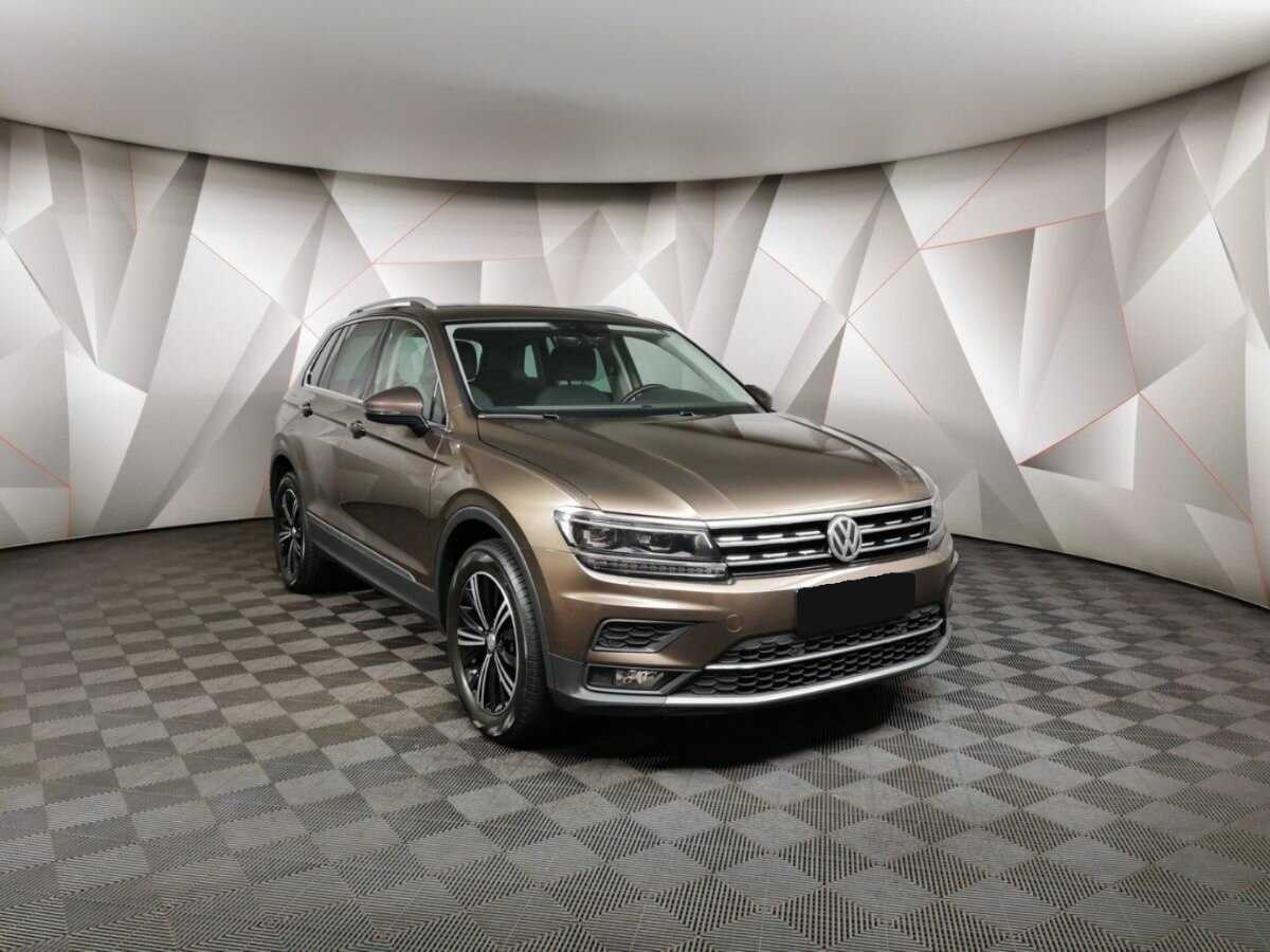 Volkswagen Tiguan, 2018 - фото №3