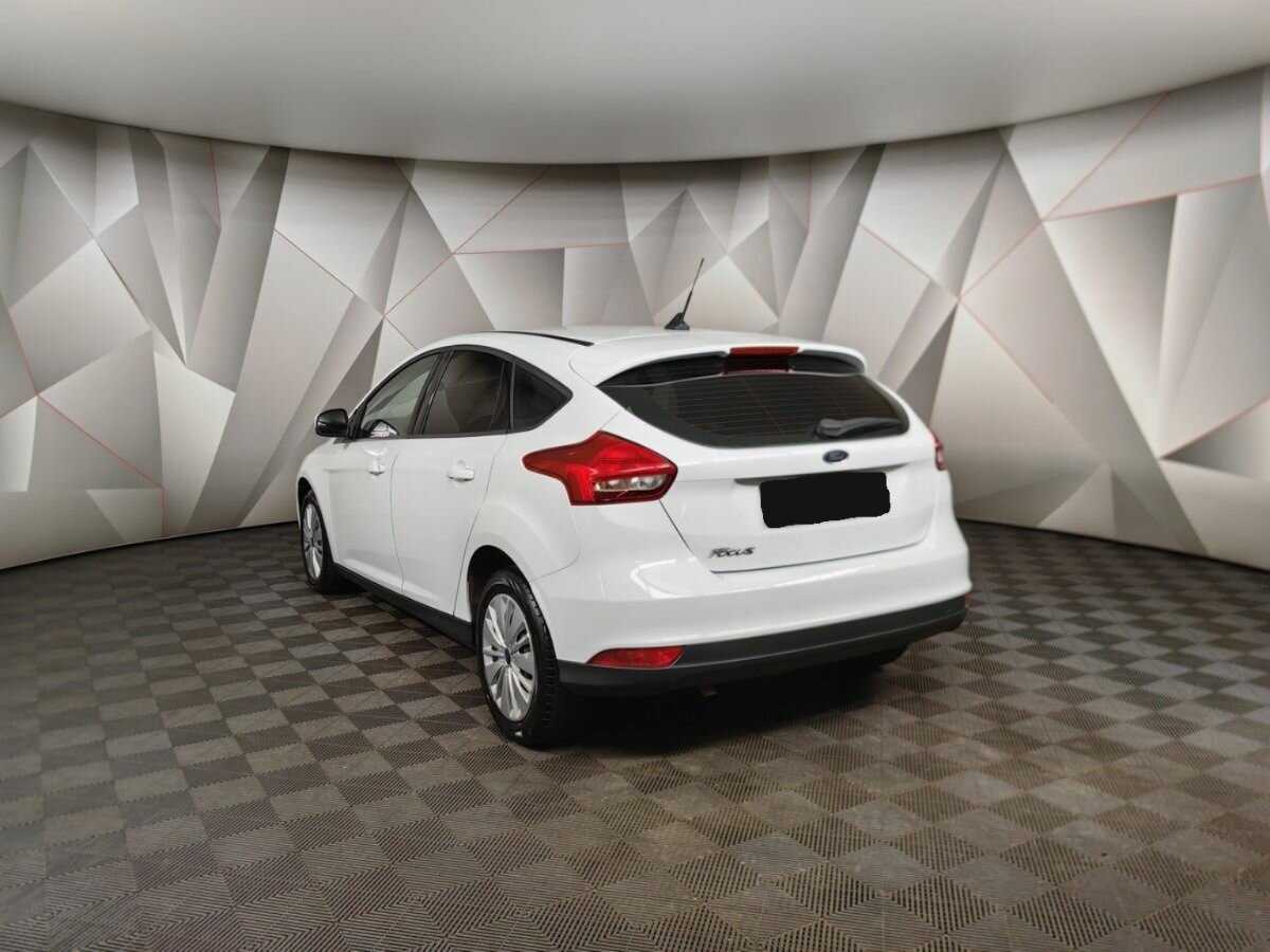 Ford Focus, 2019 - фото №4
