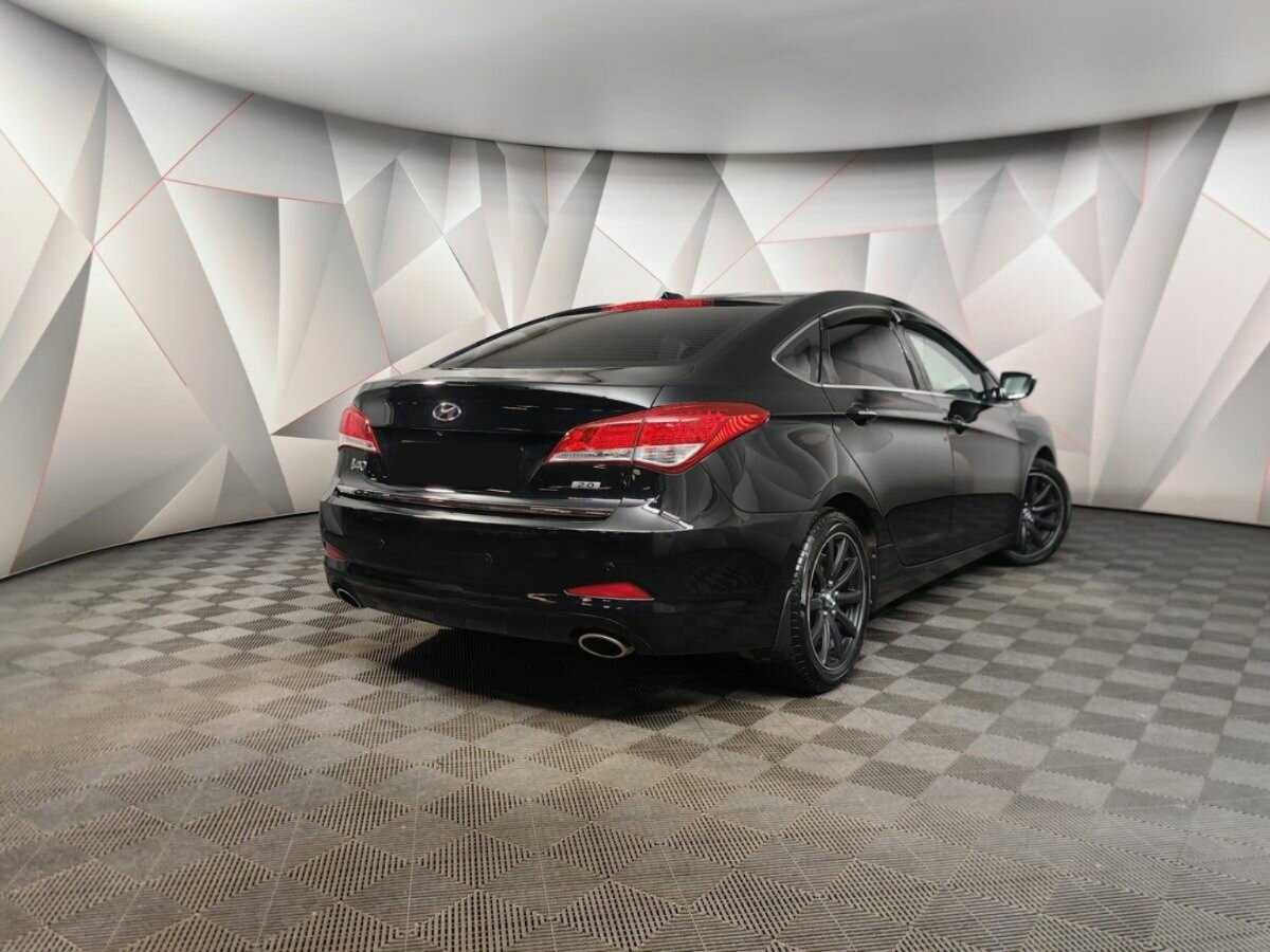 Hyundai i40, 2013 - фото №2
