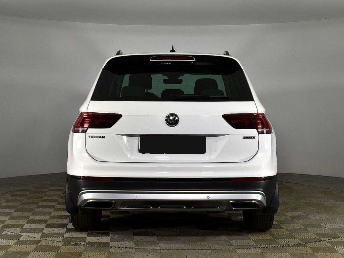 Volkswagen Tiguan, 2019 - фото №4