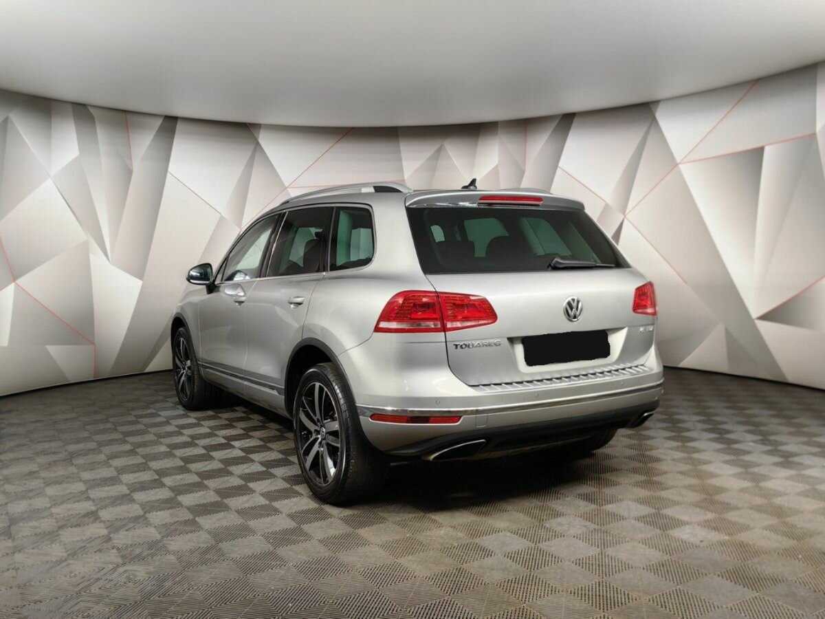 Volkswagen Touareg, 2017 - фото №4