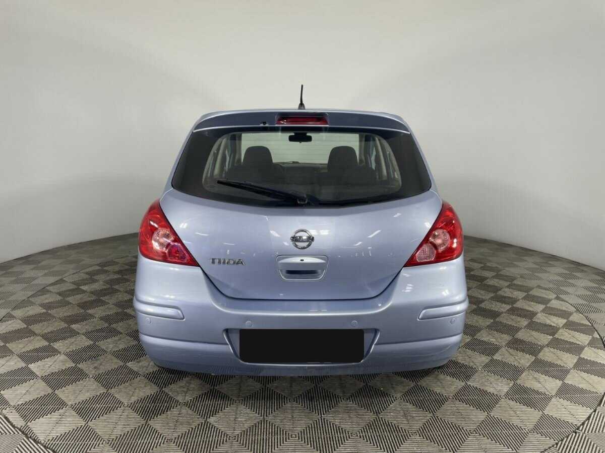 Nissan Tiida, 2013 - фото №3