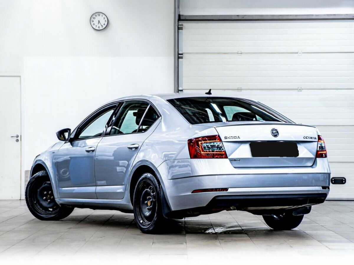 Skoda Octavia, 2018 - фото №4
