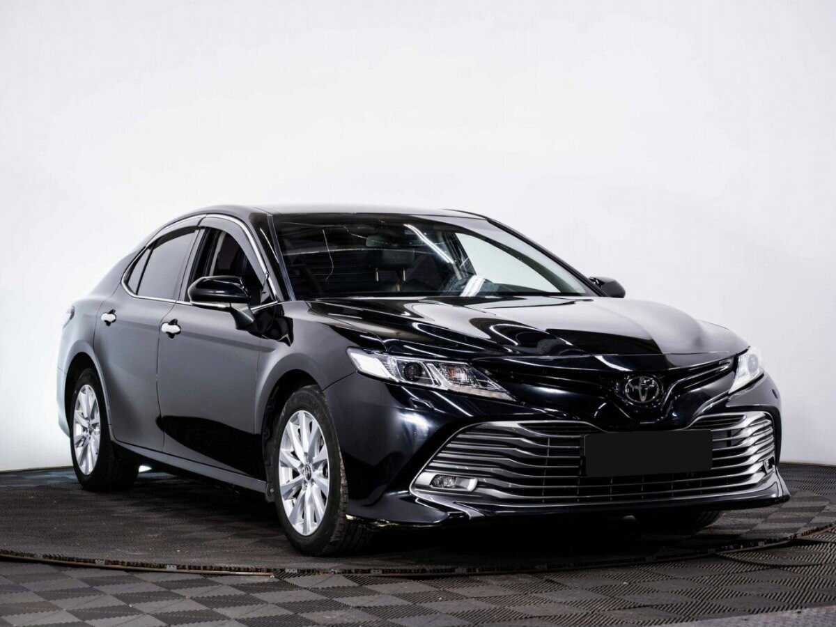 Toyota Camry, 2019 - фото №3