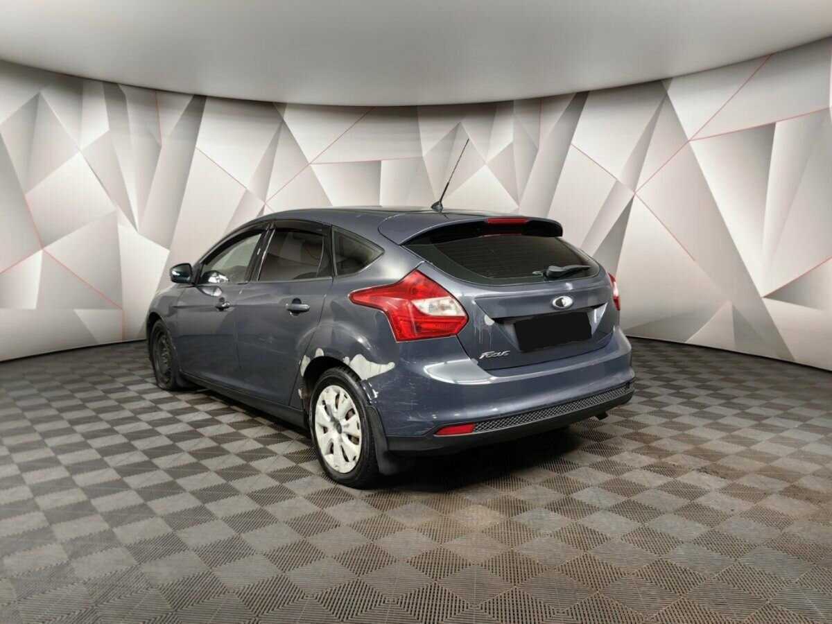 Ford Focus, 2012 - фото №3