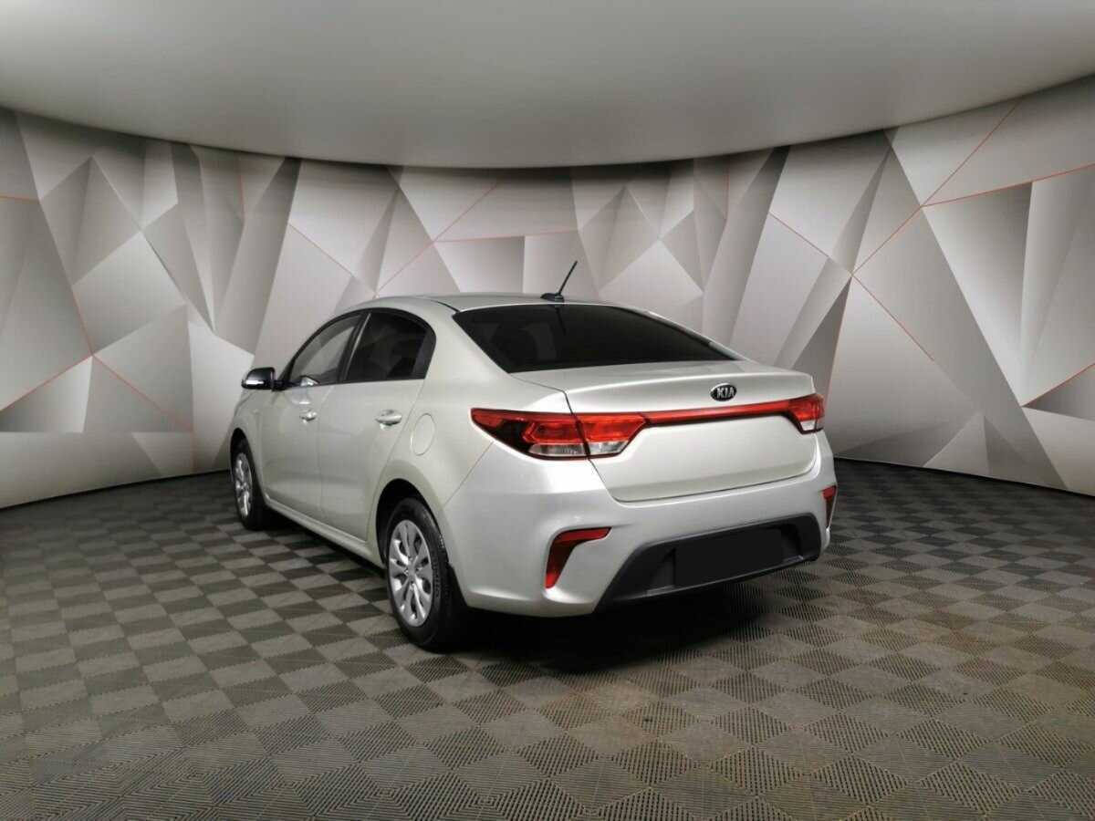 Kia Rio, 2018 - фото №4