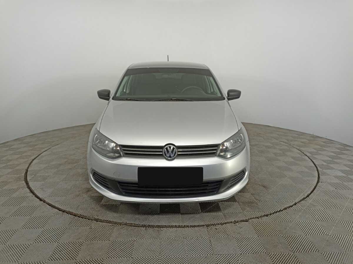 Volkswagen Polo, 2014 - фото №2