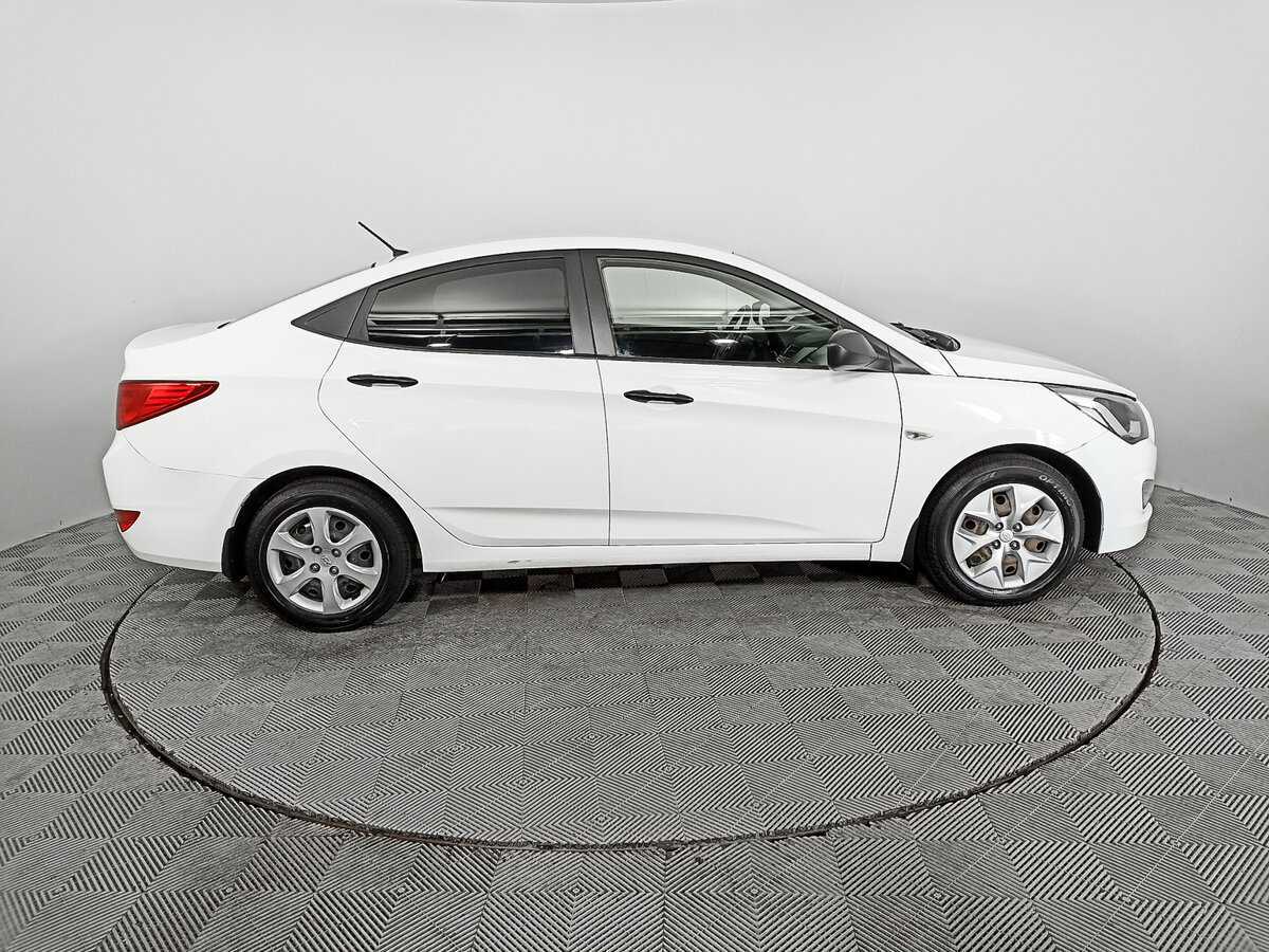 Hyundai Solaris, 2015 - фото №4