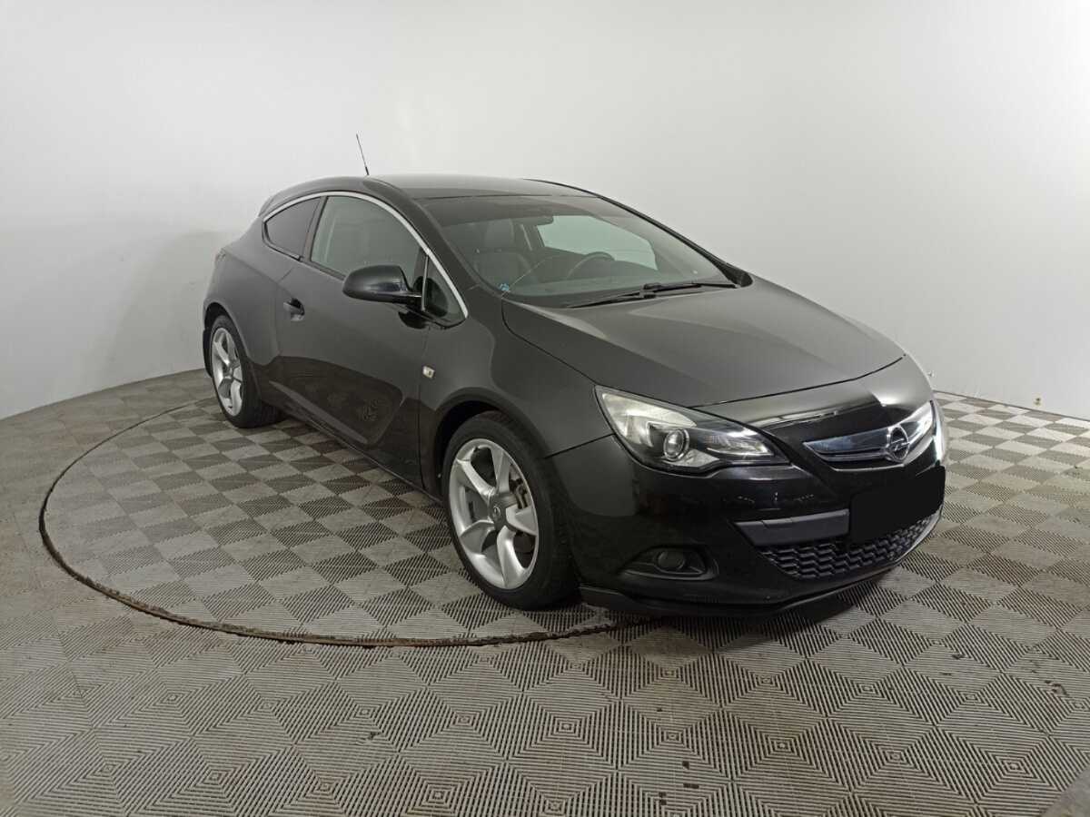 Opel Astra GTC, 2013 - фото №3