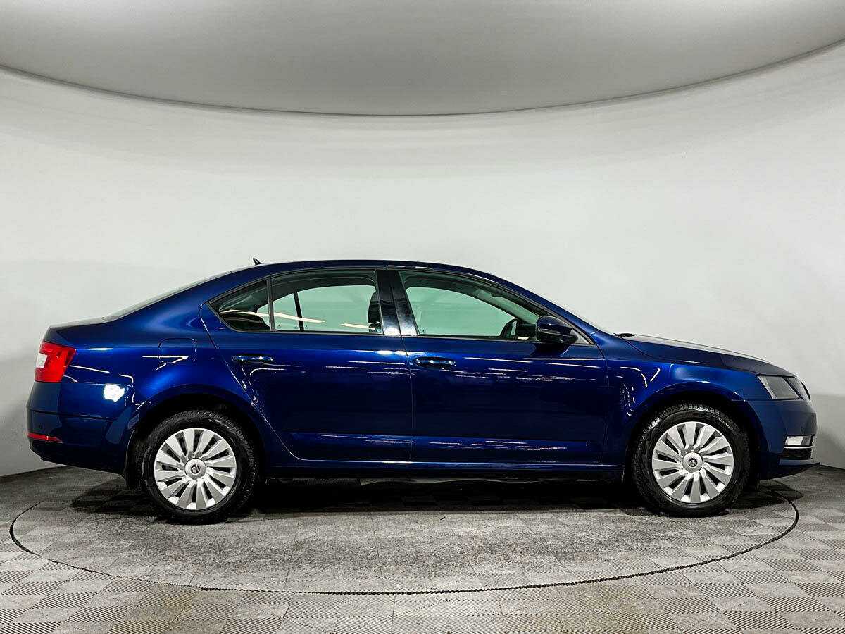 Skoda Octavia, 2017 - фото №4