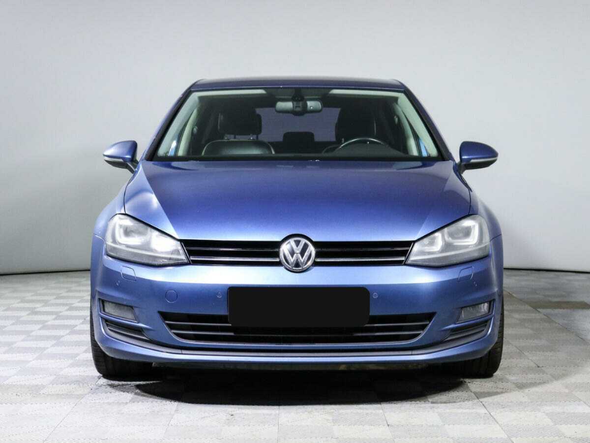 Volkswagen Golf, 2013 - фото №2