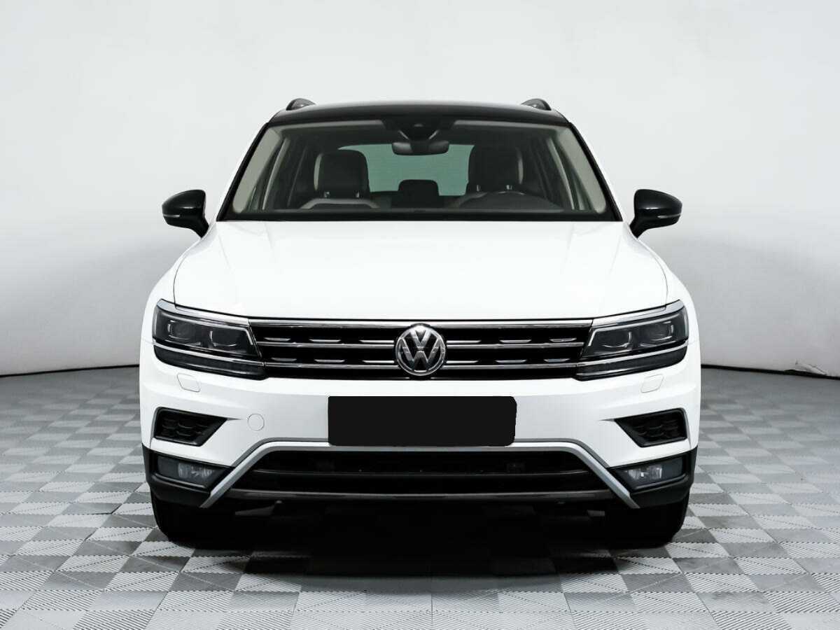 Volkswagen Tiguan, 2019 - фото №2