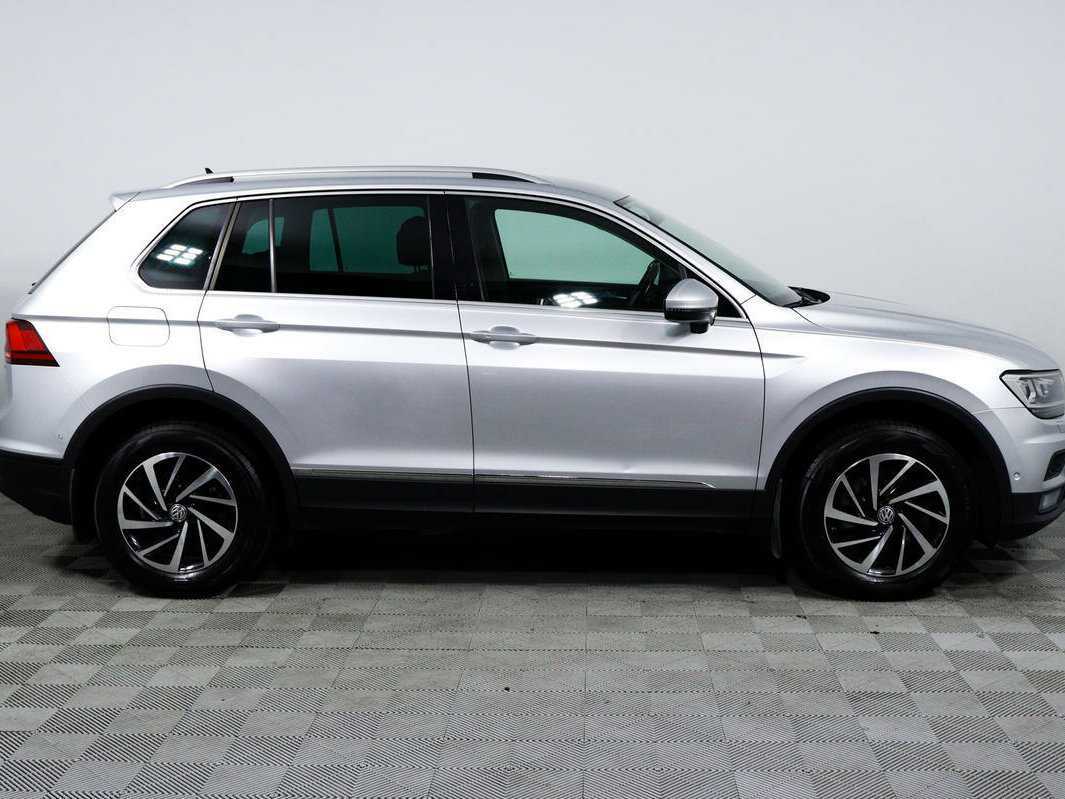 Volkswagen Tiguan, 2018 - фото №4