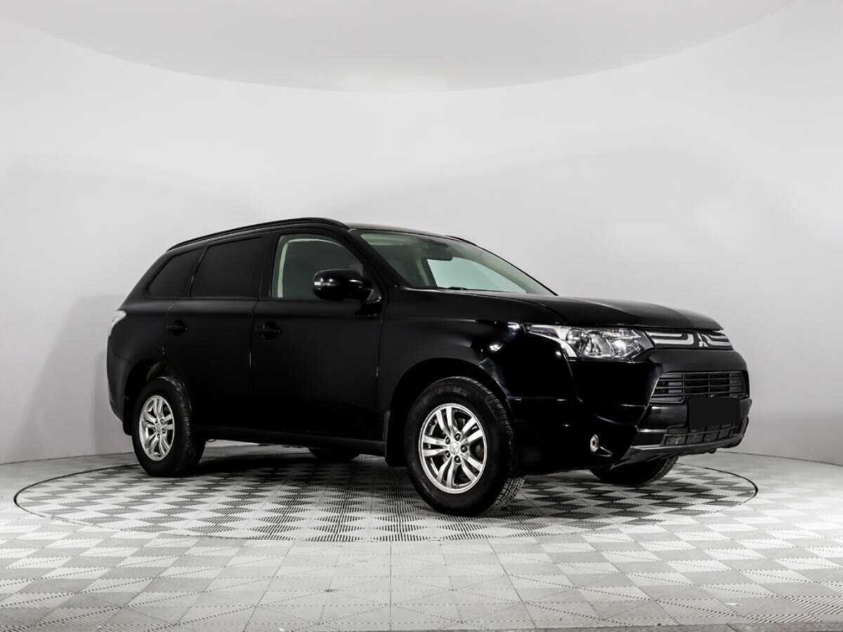 Mitsubishi Outlander, 2014 - фото №3