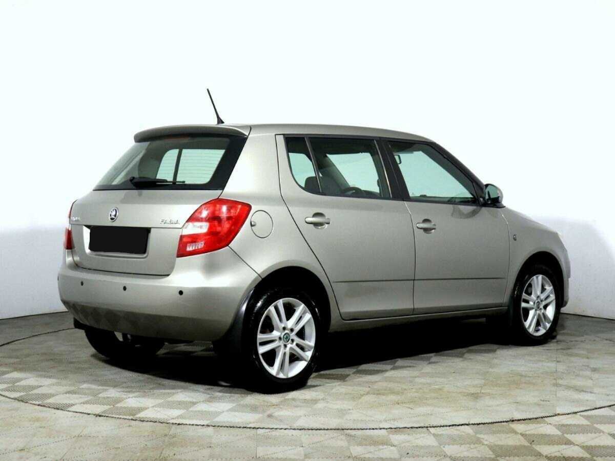 Skoda Fabia, 2014 - фото №4
