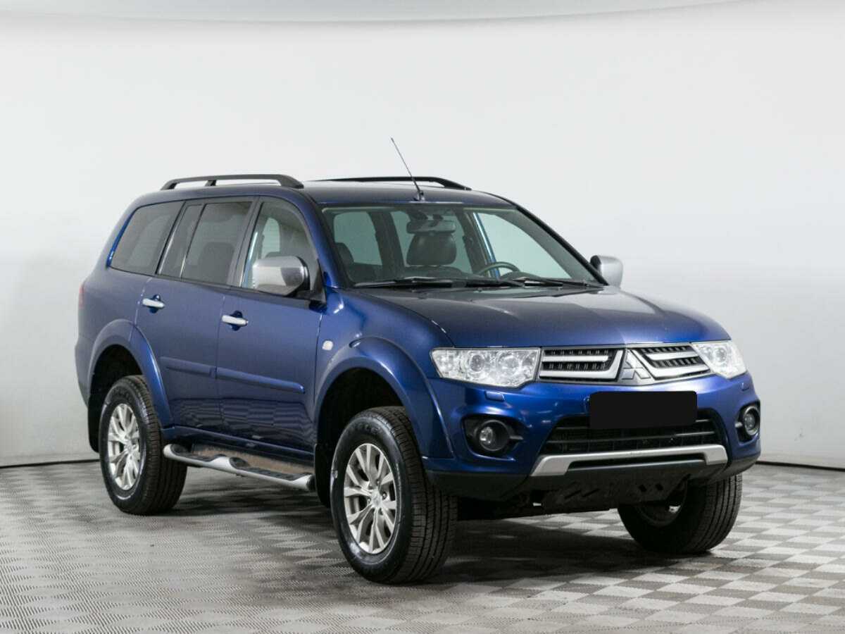 Mitsubishi Pajero Sport, 2013 - фото №3