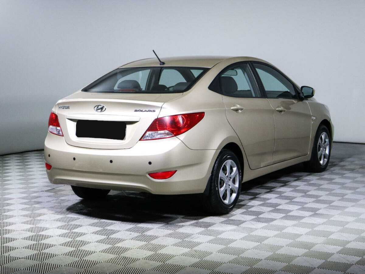 Hyundai Solaris, 2013 - фото №4