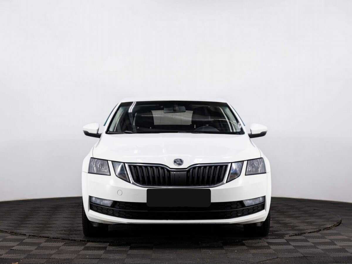 Skoda Octavia, 2018 - фото №2