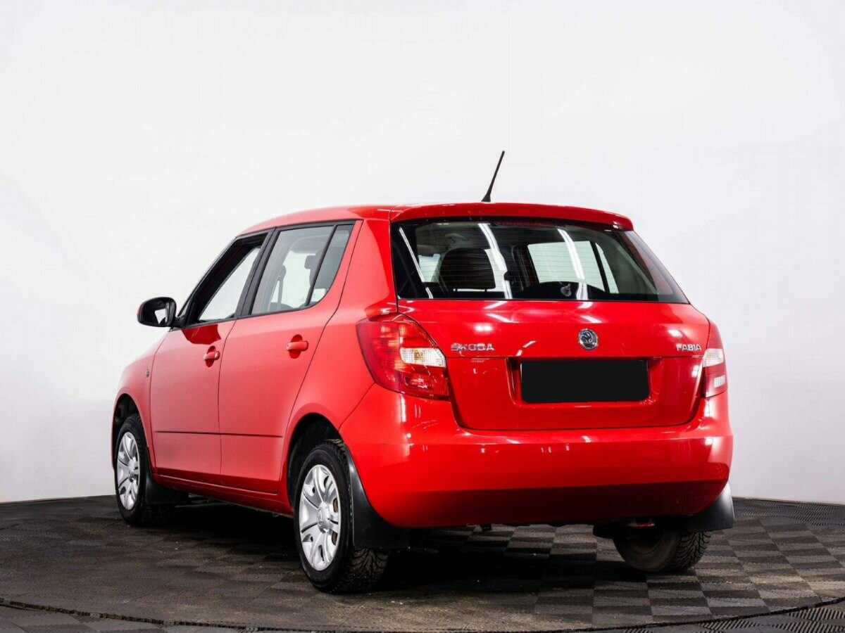 Skoda Fabia, 2013 - фото №4