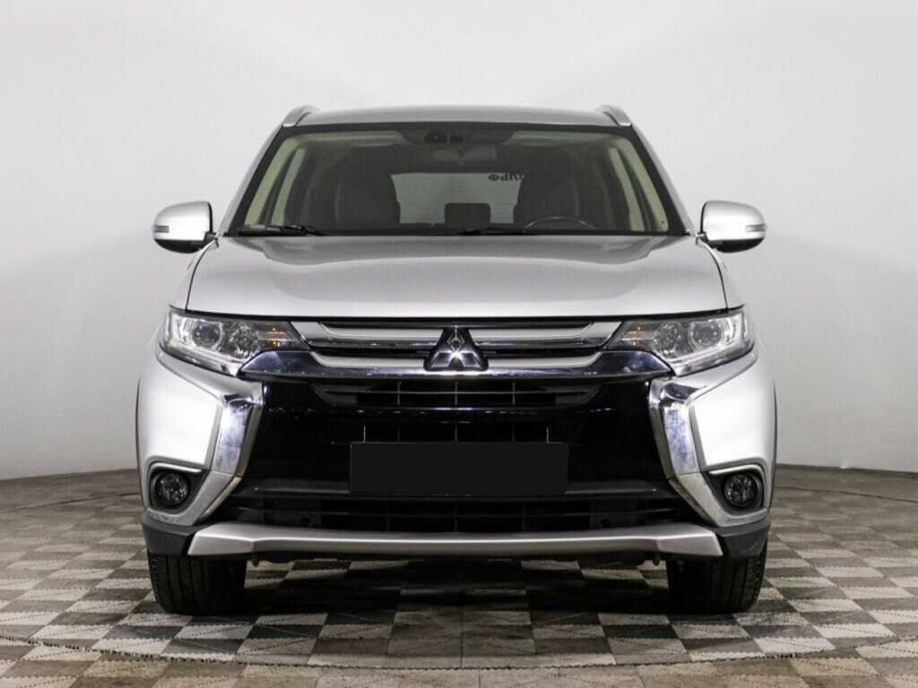 Mitsubishi Outlander, 2016 - фото №2