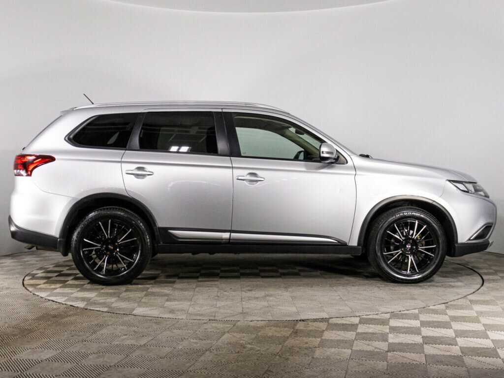 Mitsubishi Outlander, 2016 - фото №4