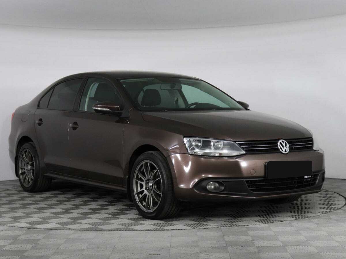 Volkswagen Jetta, 2014 - фото №2