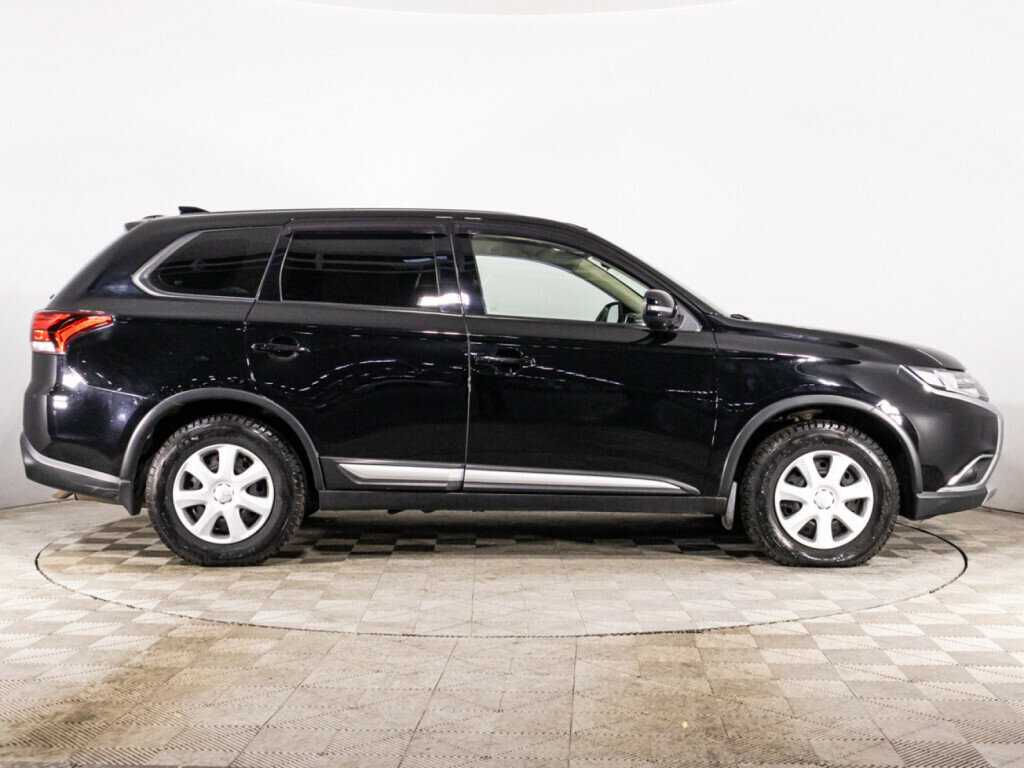 Mitsubishi Outlander, 2017 - фото №4