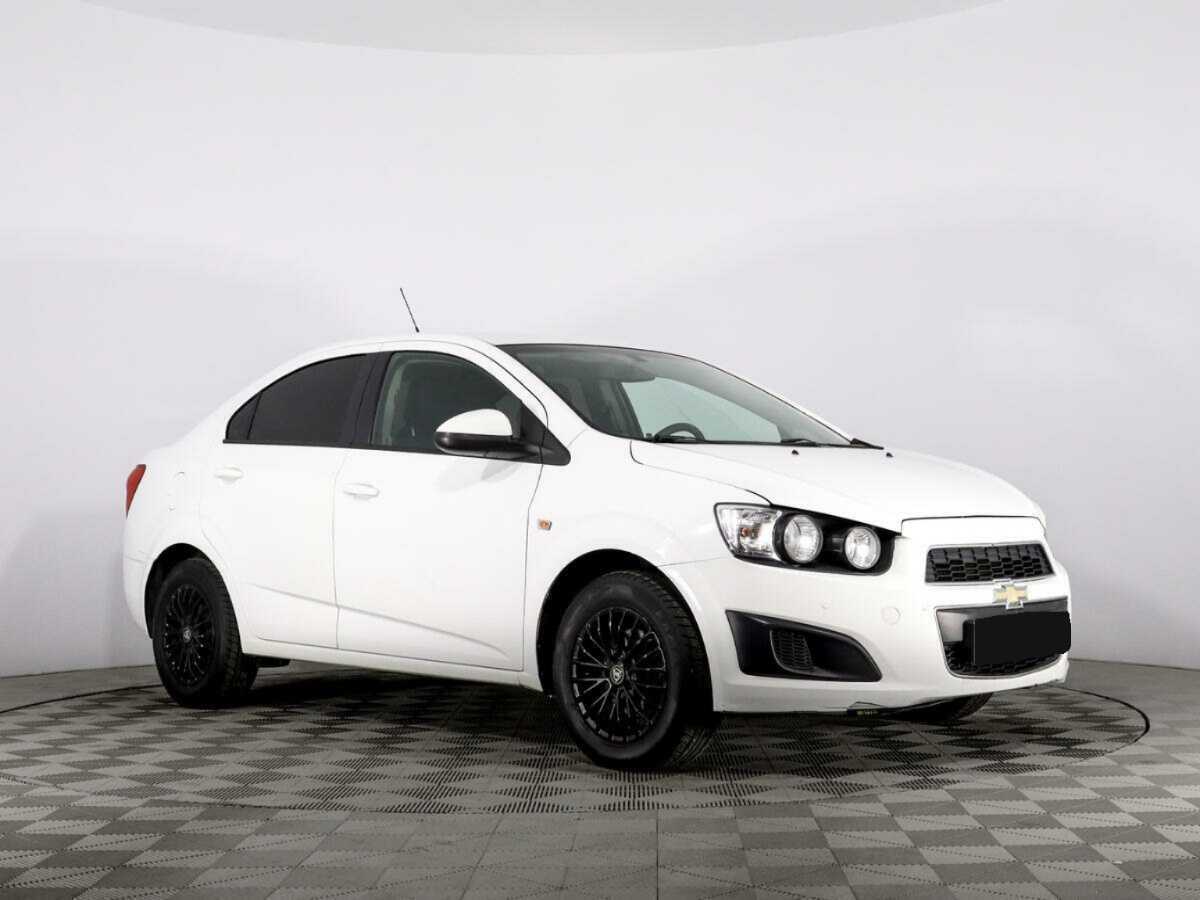 Chevrolet Aveo, 2012 - фото №3