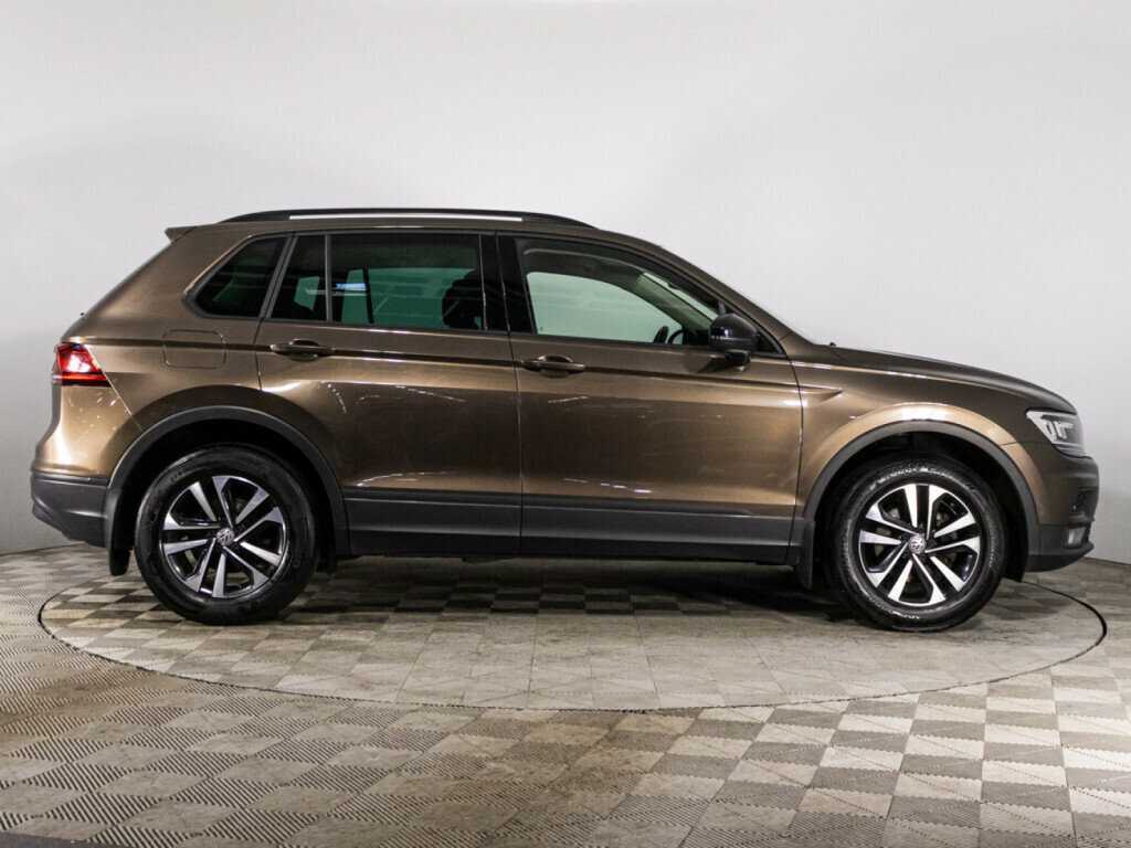 Volkswagen Tiguan, 2019 - фото №4