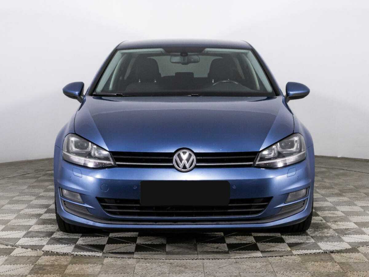 Volkswagen Golf, 2012 - фото №2