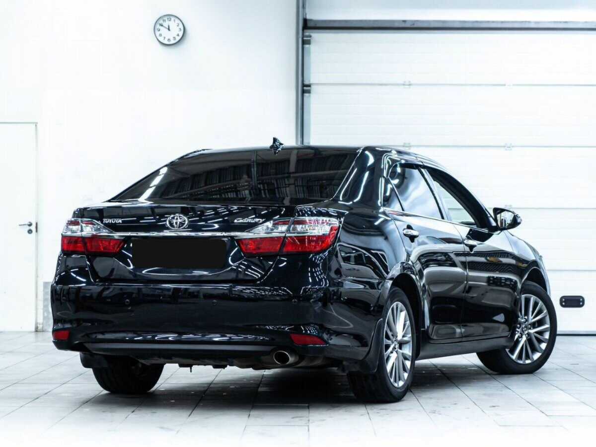 Toyota Camry, 2017 - фото №3
