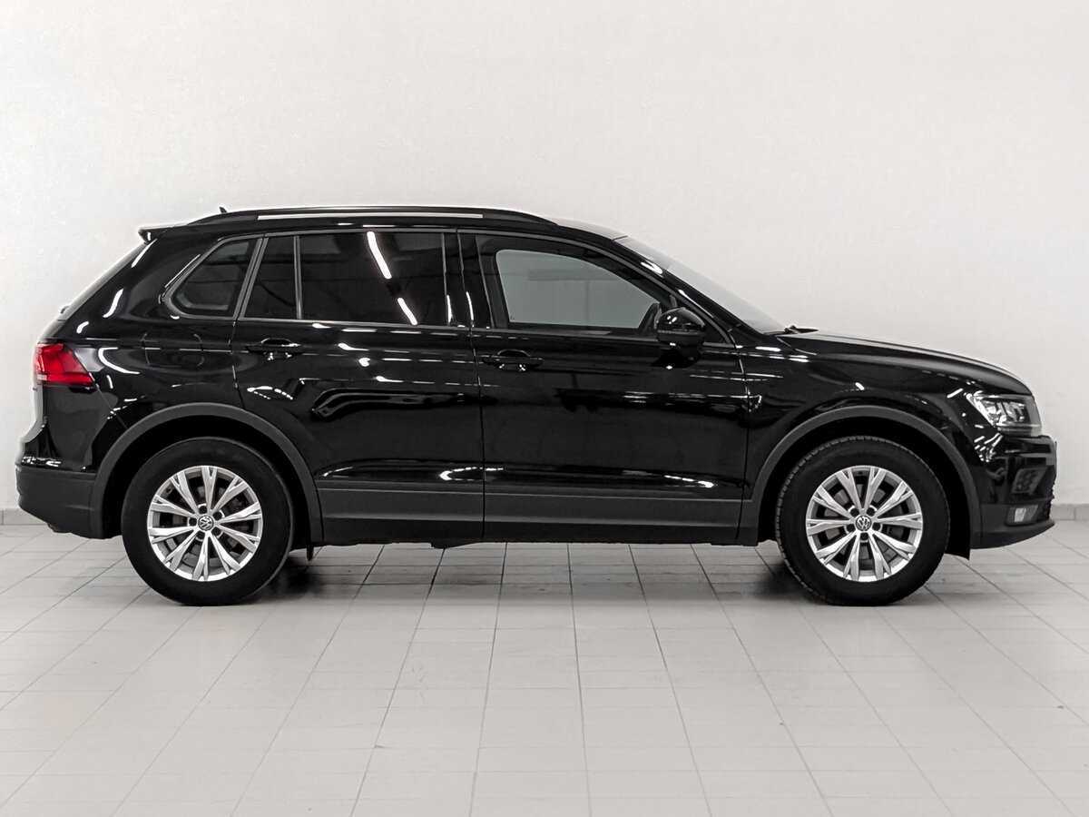 Volkswagen Tiguan, 2020 - фото №4