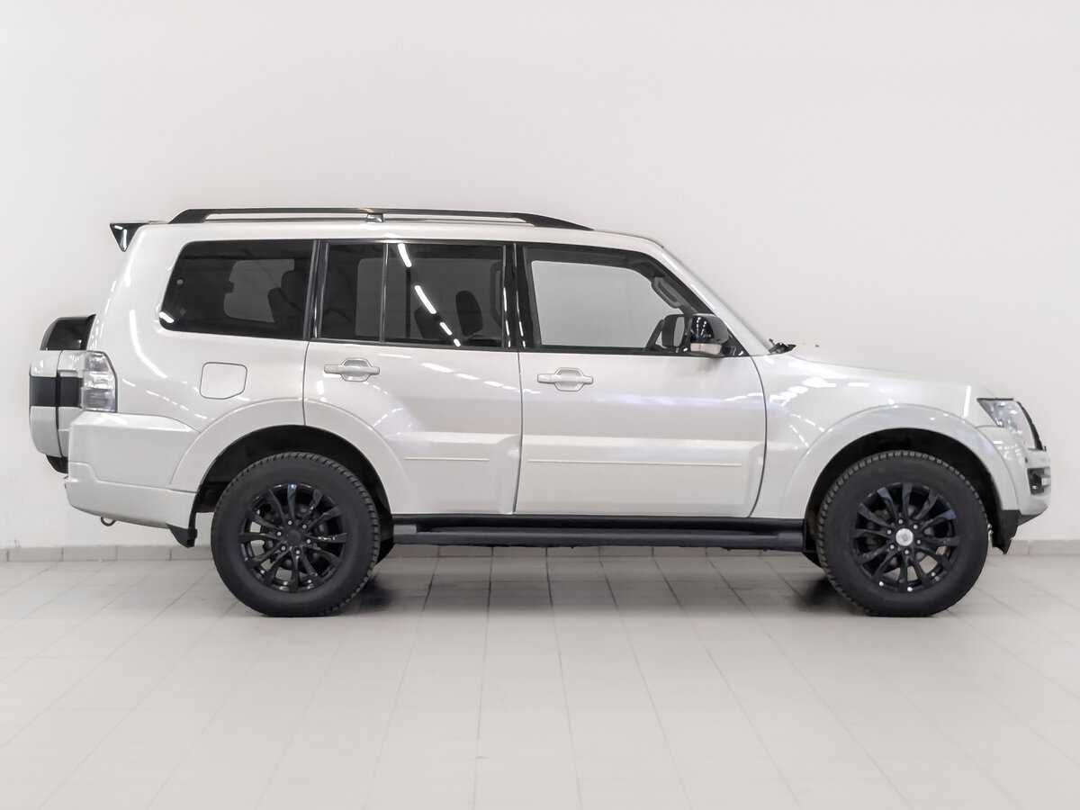 Mitsubishi Pajero, 2019 - фото №4