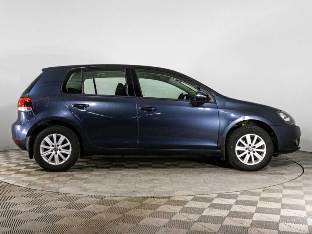 Volkswagen Golf, 2012 - фото №4