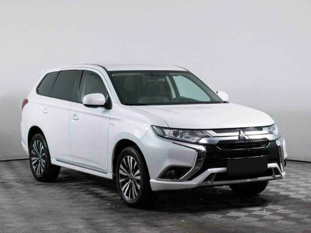 Mitsubishi Outlander, 2022 - фото №3
